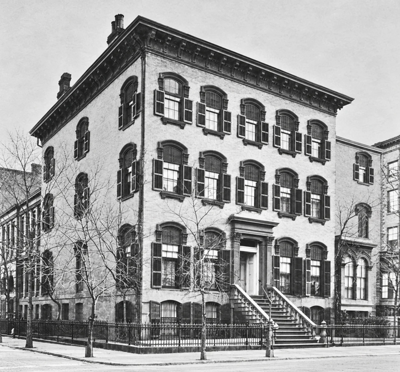Peter Cooper’s brick mansion before Stanford White removed the high stoop