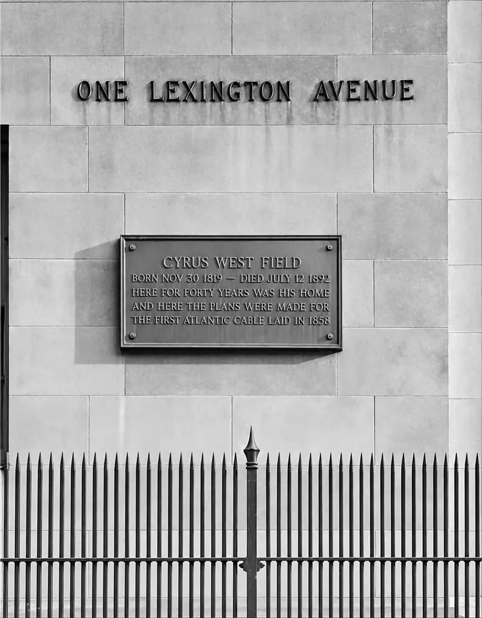 The Cyrus West Field commemorative plaque beneath the One Lexington Avenue lettering, above the iron fence, in 1929.
