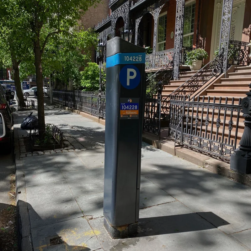 Parking meter 104228 with the graffiti removed.