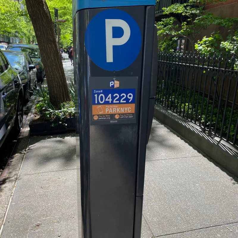 Parking meter 104229 with its panel and parking symbol cleaned.