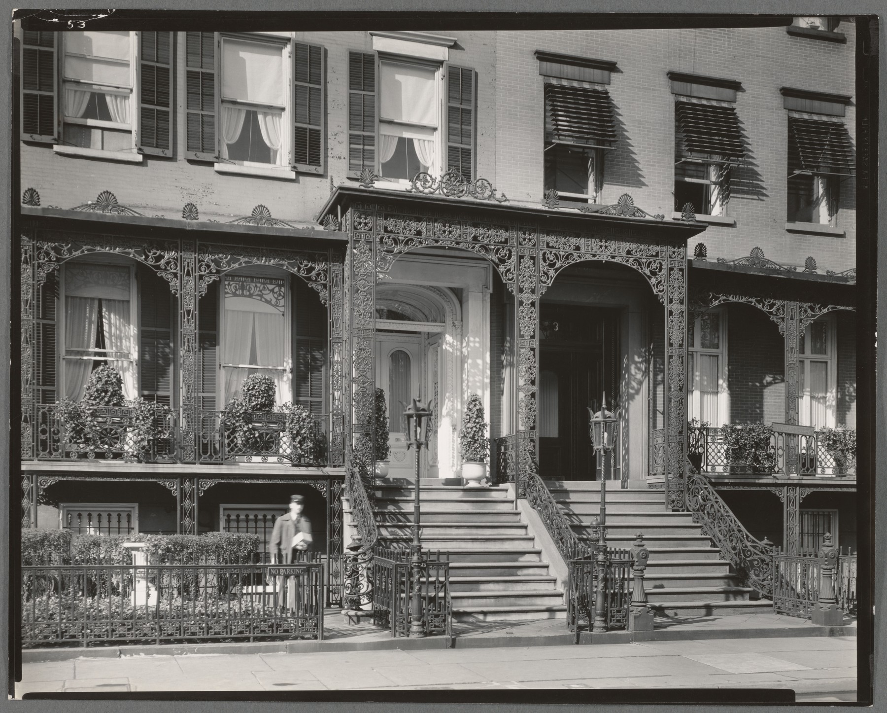 Berenice Abbott’s photograph of the elaborate ironwork, balconies and entrance steps at Nos. 3–5 Gramercy Park in 1935.