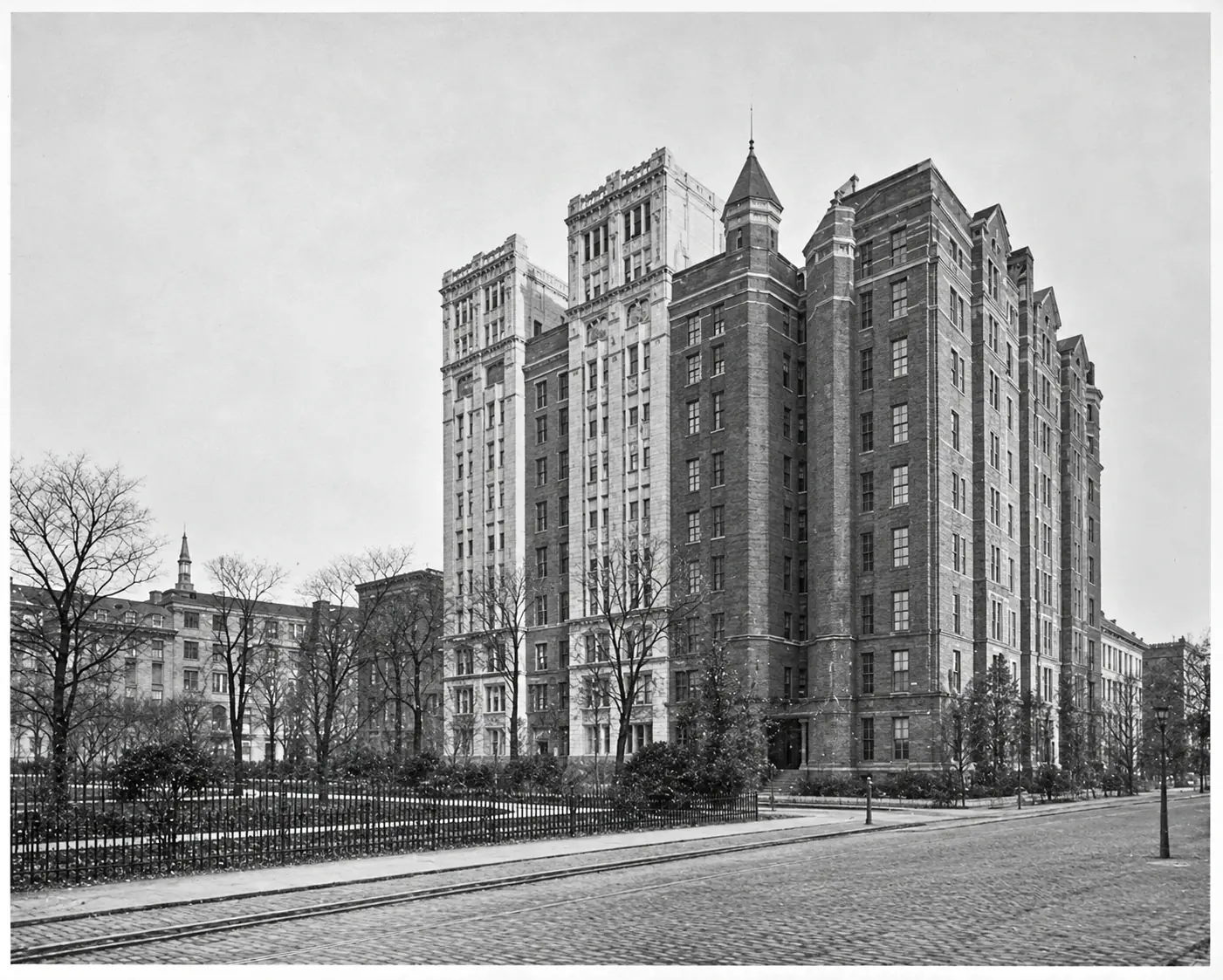 Historical photograph of 34 and 36 Gramercy Park East in 1911, seen across the corner of Gramercy Park.